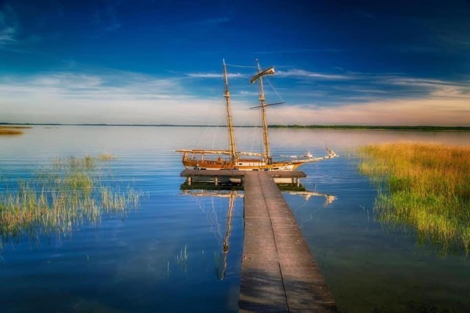 Folwark Luknajno Nad Jeziorem Sniardwy Gospoda Dziedzictwo Kulinarne Warmia-Mazury Mikołajki Esterno foto