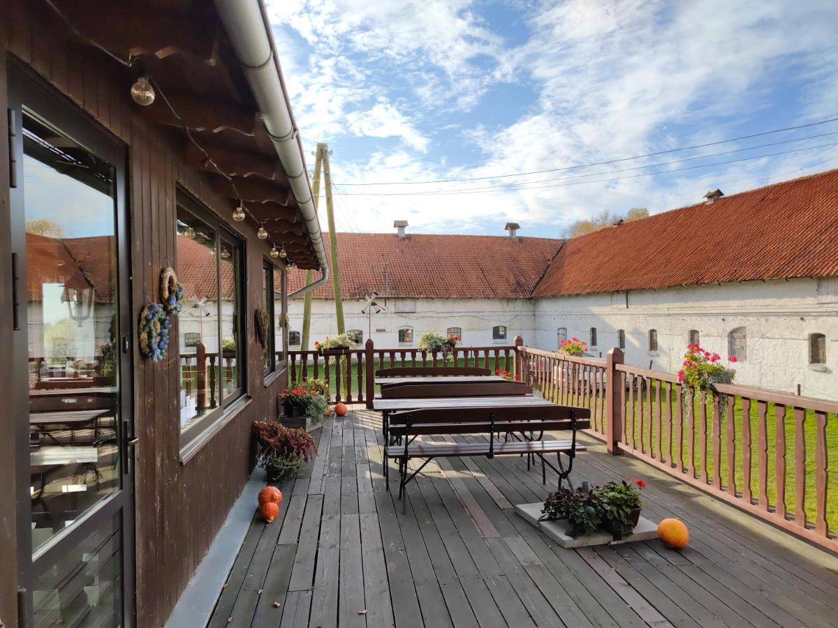 Folwark Luknajno Nad Jeziorem Sniardwy Gospoda Dziedzictwo Kulinarne Warmia-Mazury Mikołajki Esterno foto